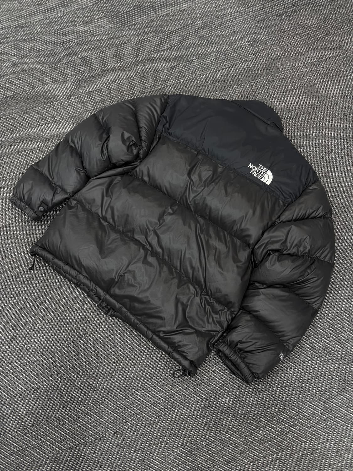 노스페이스 패딩 블랙 상품이미지6