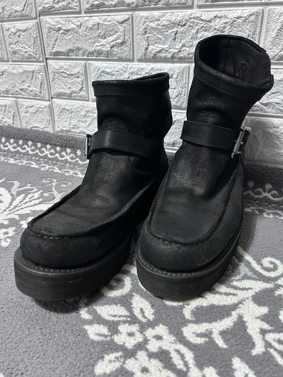 어태치먼트 스웨이드 더블 스트랩 부츠 상품이미지7