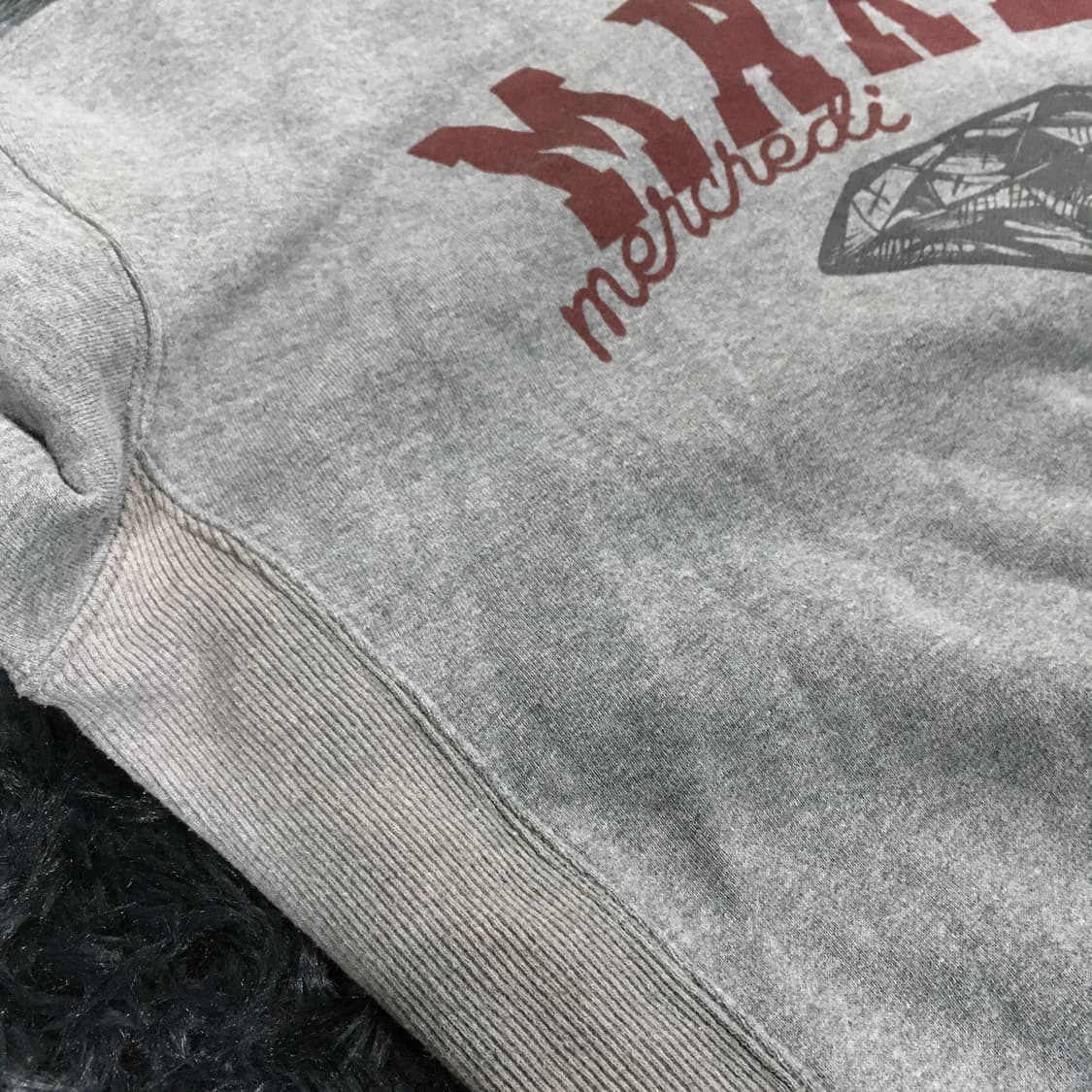 투티/0402 mardi mercredi 맨투맨 프린팅 로고 배색 상품이미지5