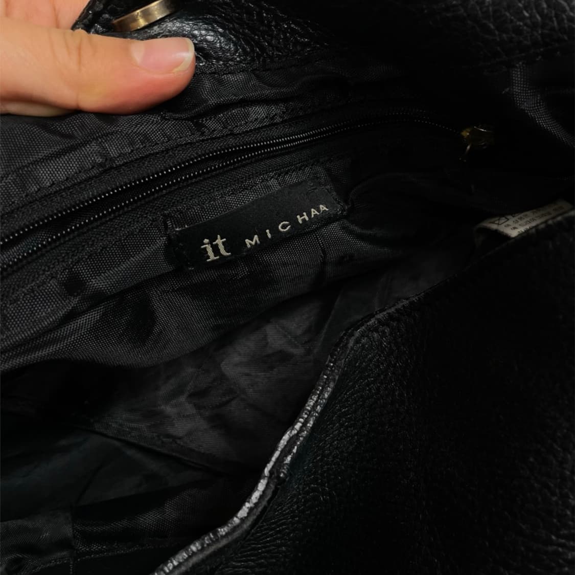 잇미샤 it MICHAA 블랙 빈티지 레더 토트백 상품이미지9