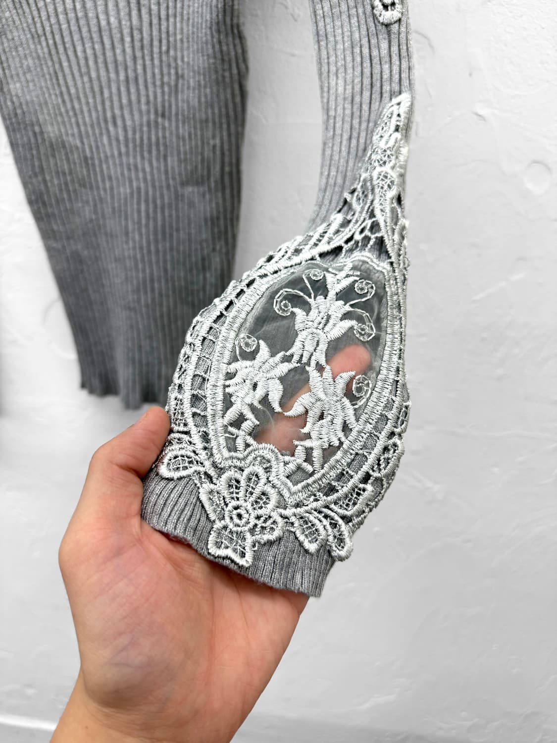 JPN 레이스 암 터틀넥 니트 상품이미지4