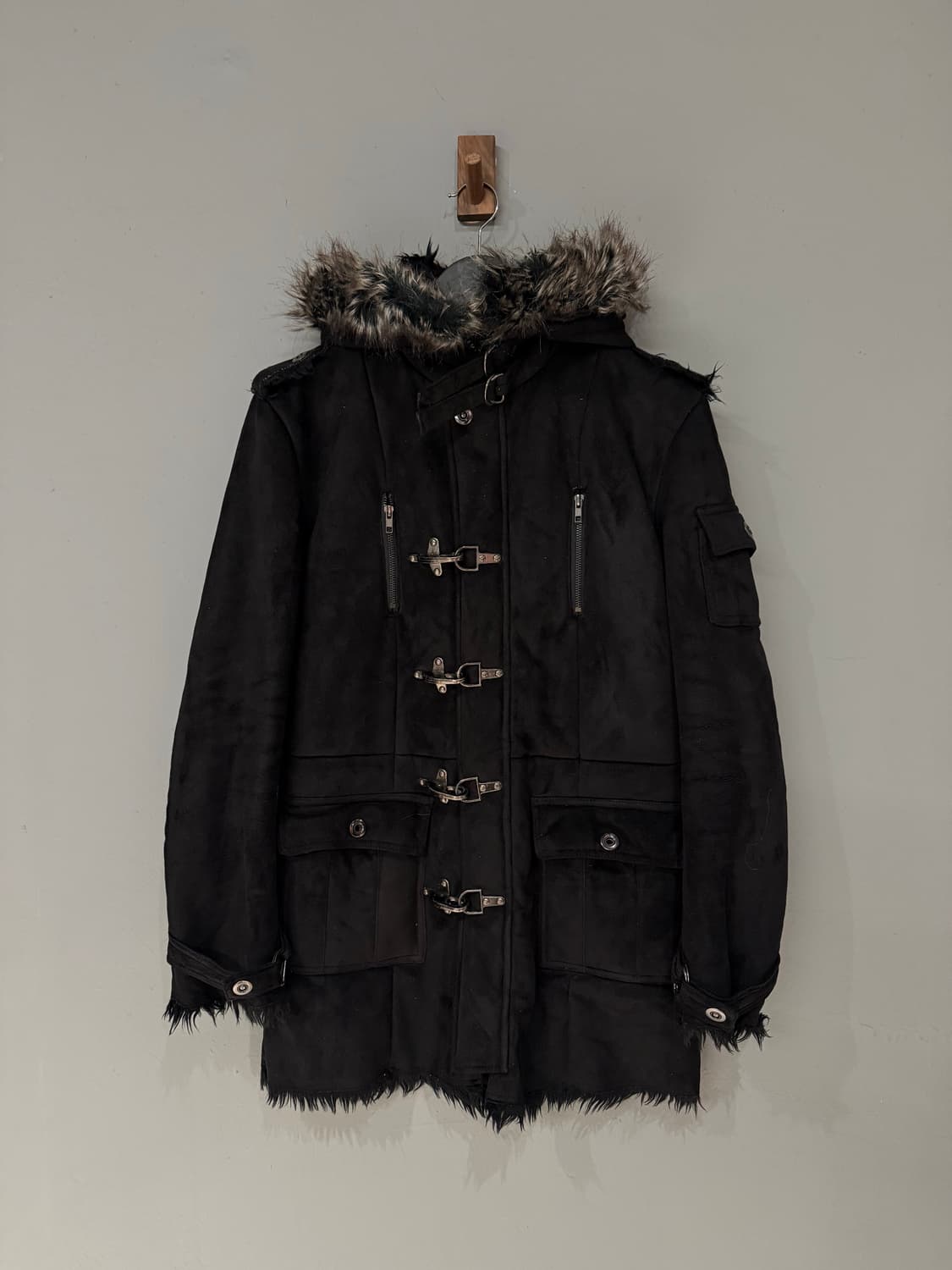 In the attic buckle detail velour jacket 상품이미지1