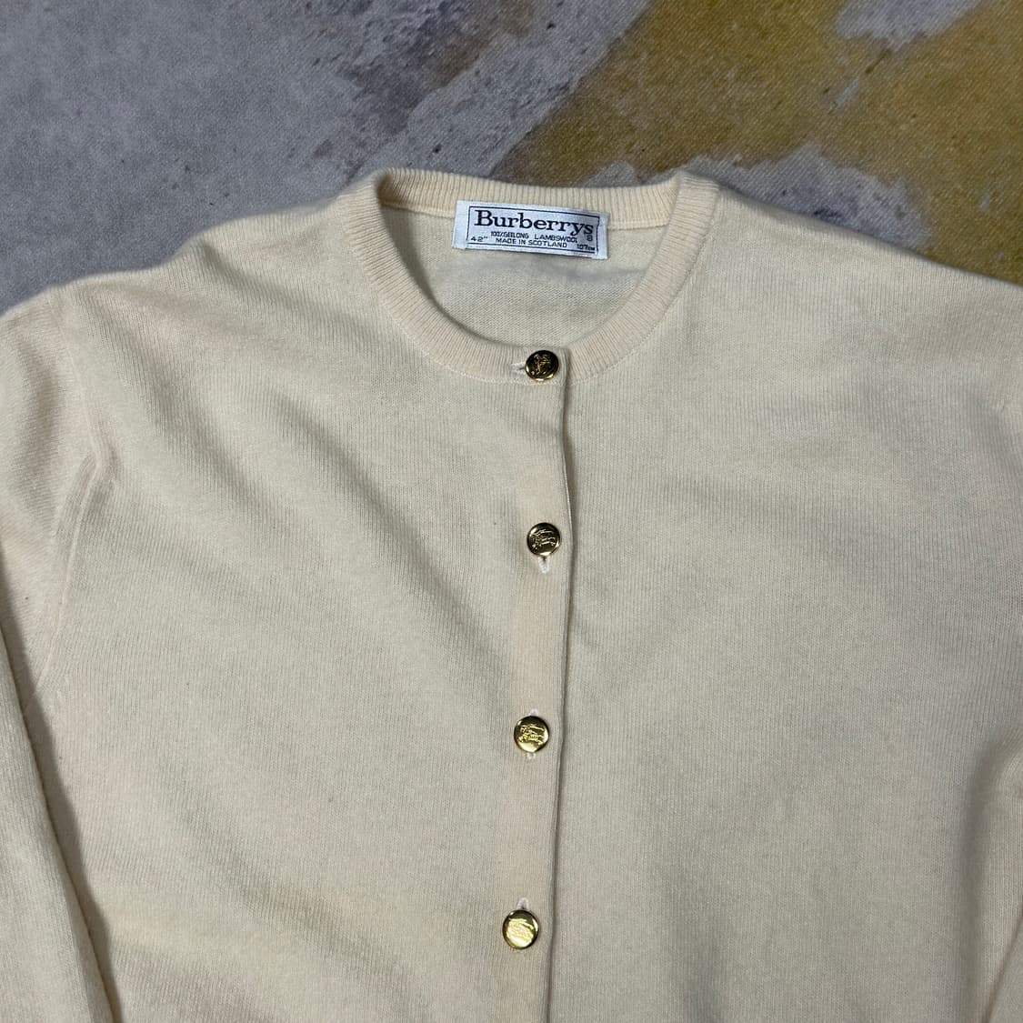 버버리 90s 금장 램스울 니트 가디건  상품이미지2