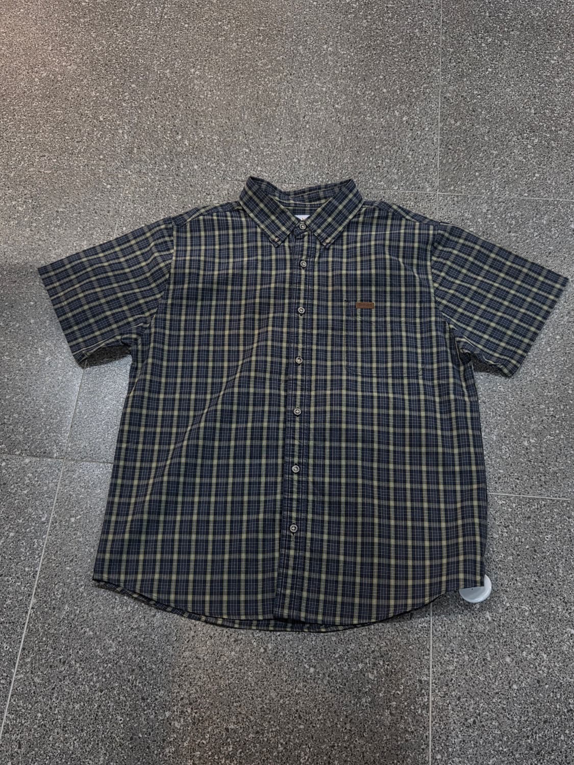 칼하트 네이비 체크 반팔셔츠 상품이미지4