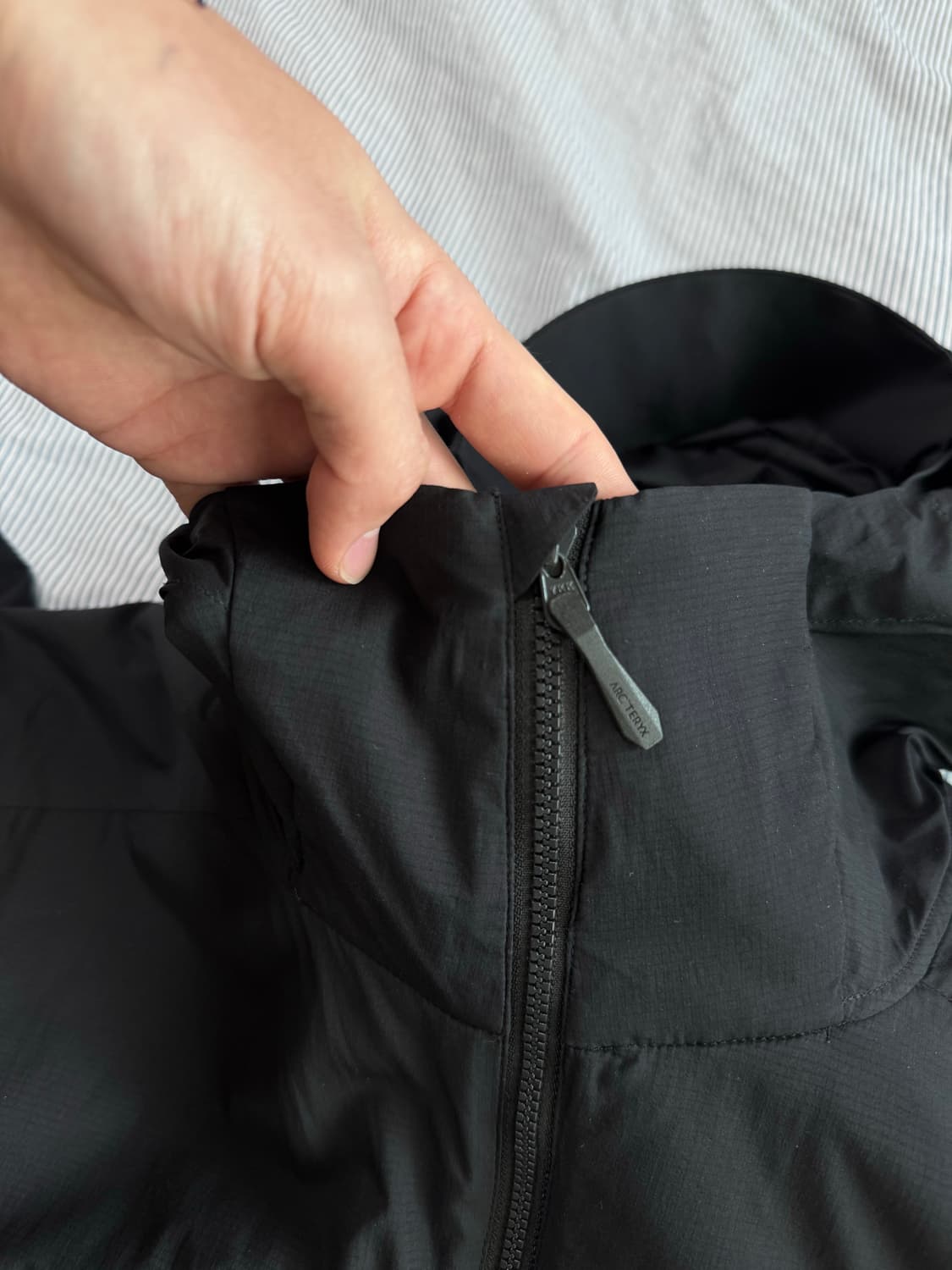 (SS급) 아크테릭스 아톰 SL 후디 블랙 M 상품이미지5