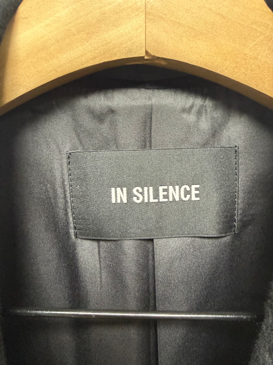 인사일런스 코트 상품이미지4