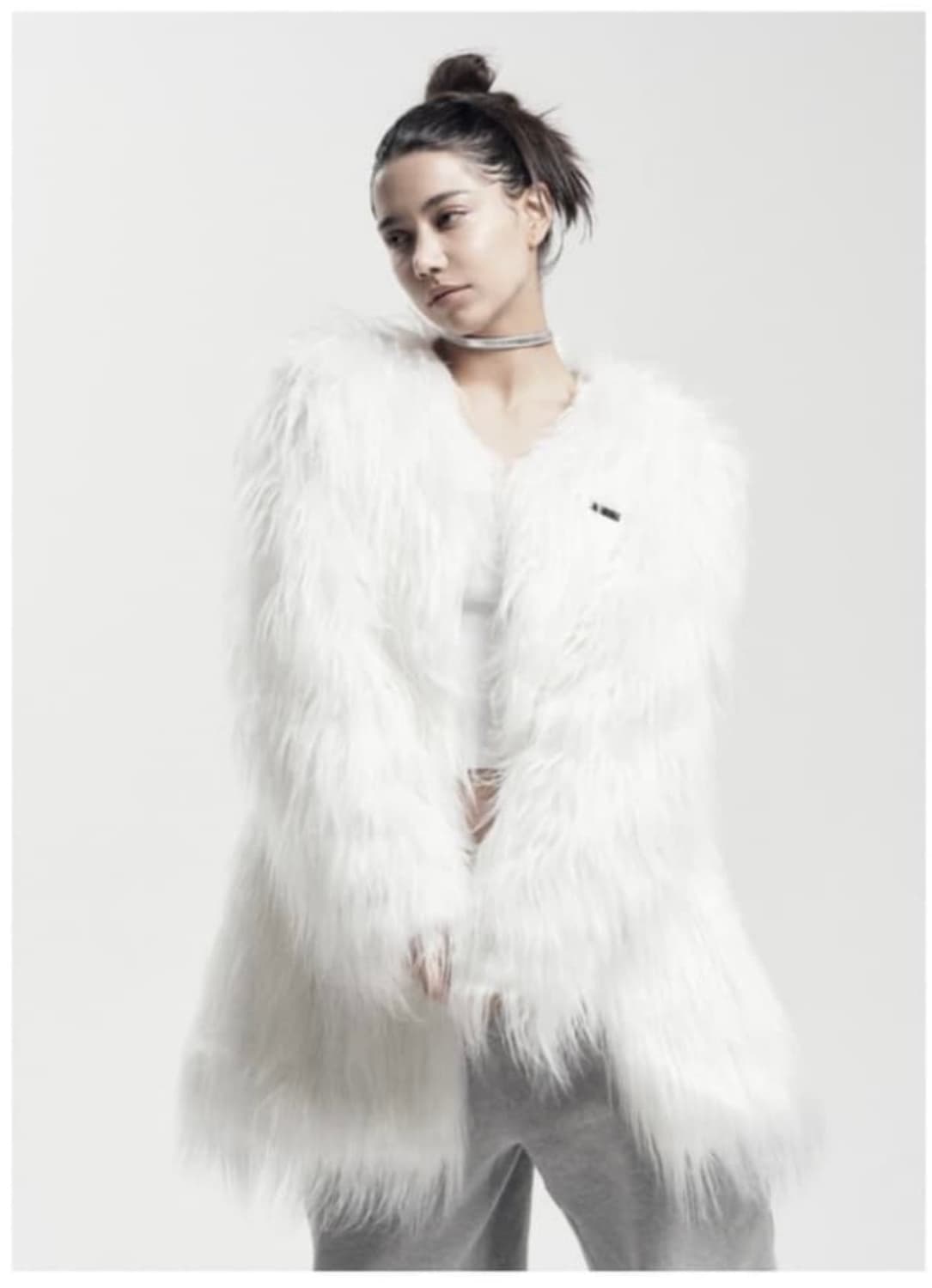 오도어 리버시블 퍼자켓 화이트 상품이미지2