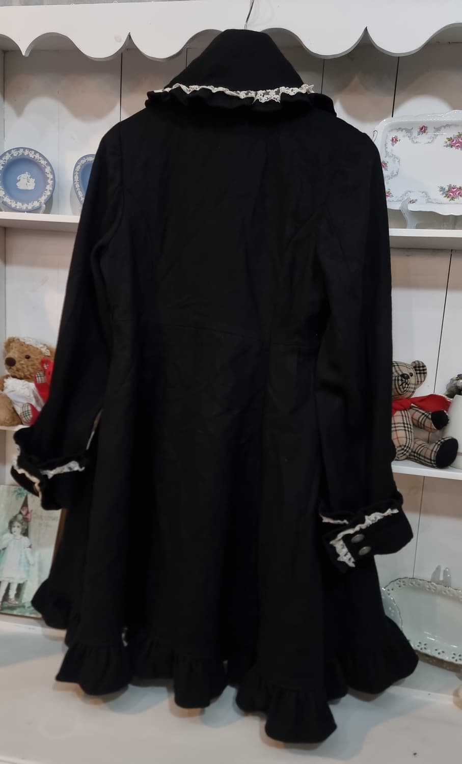 PUTUMAYO(푸투마요) 블랙 고딕 로맨틱 레이스 프릴 롱코트 상품이미지8