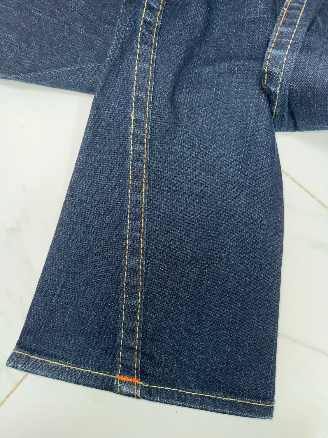 트루릴리전 부츠컷 로우라이즈 청바지 상품이미지3