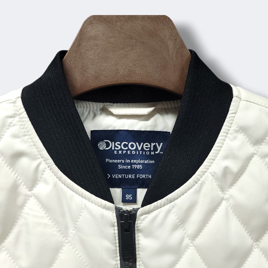 [95] 디스커버리 익스페디션 크림 퀼팅 봄버 자켓 상품이미지9