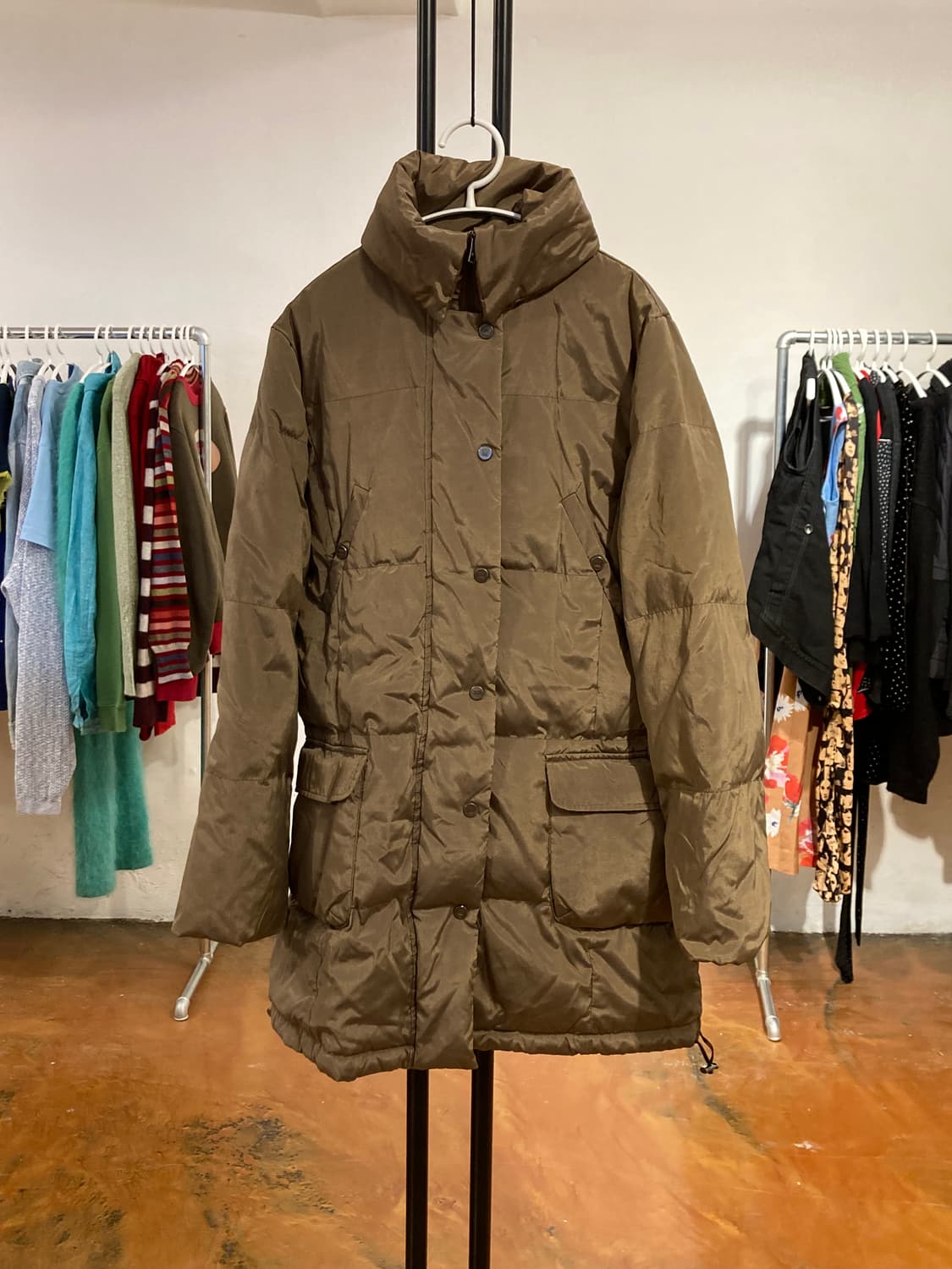 막스마라(Max Mara) 미니멀 퀄팅 패딩 코트 상품이미지6