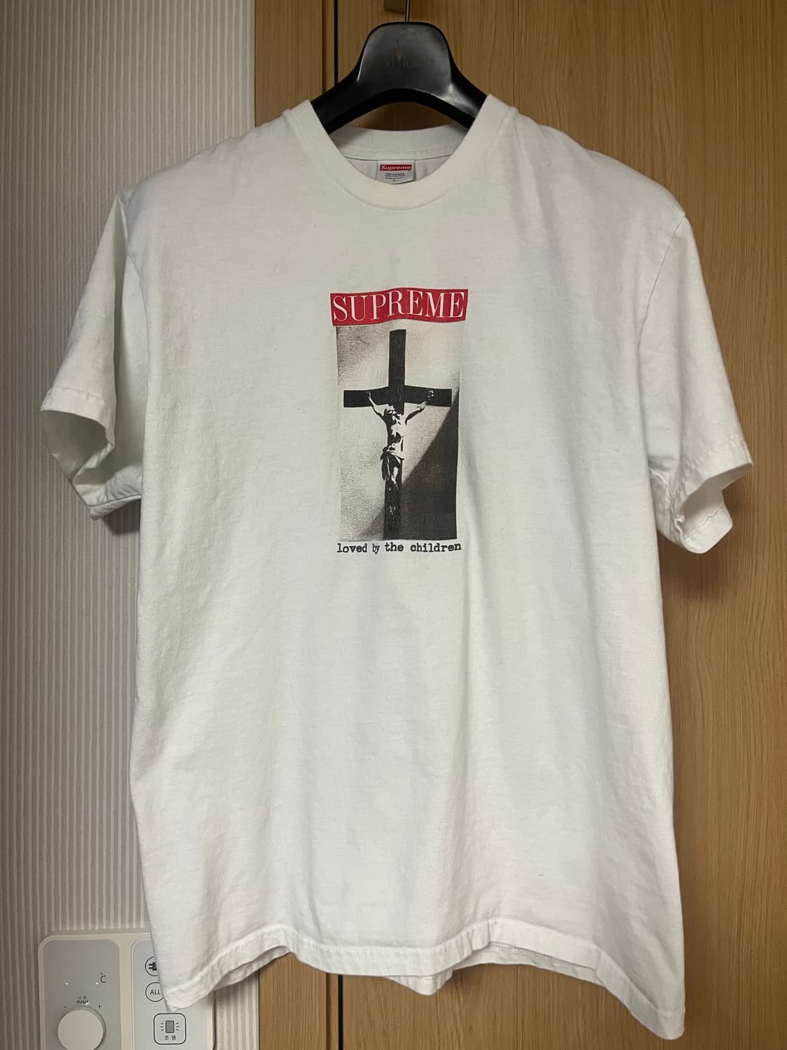 슈프림 loved by the children 티셔츠 (20ss/라지) 상품이미지1