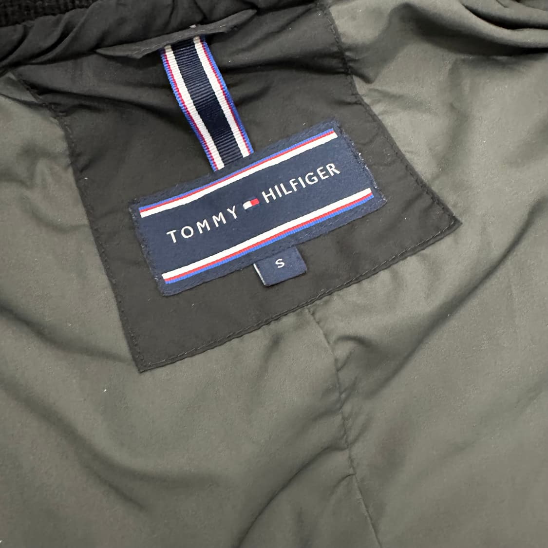 타미힐피거 다운 패딩 점퍼 블랙 S 상품이미지9