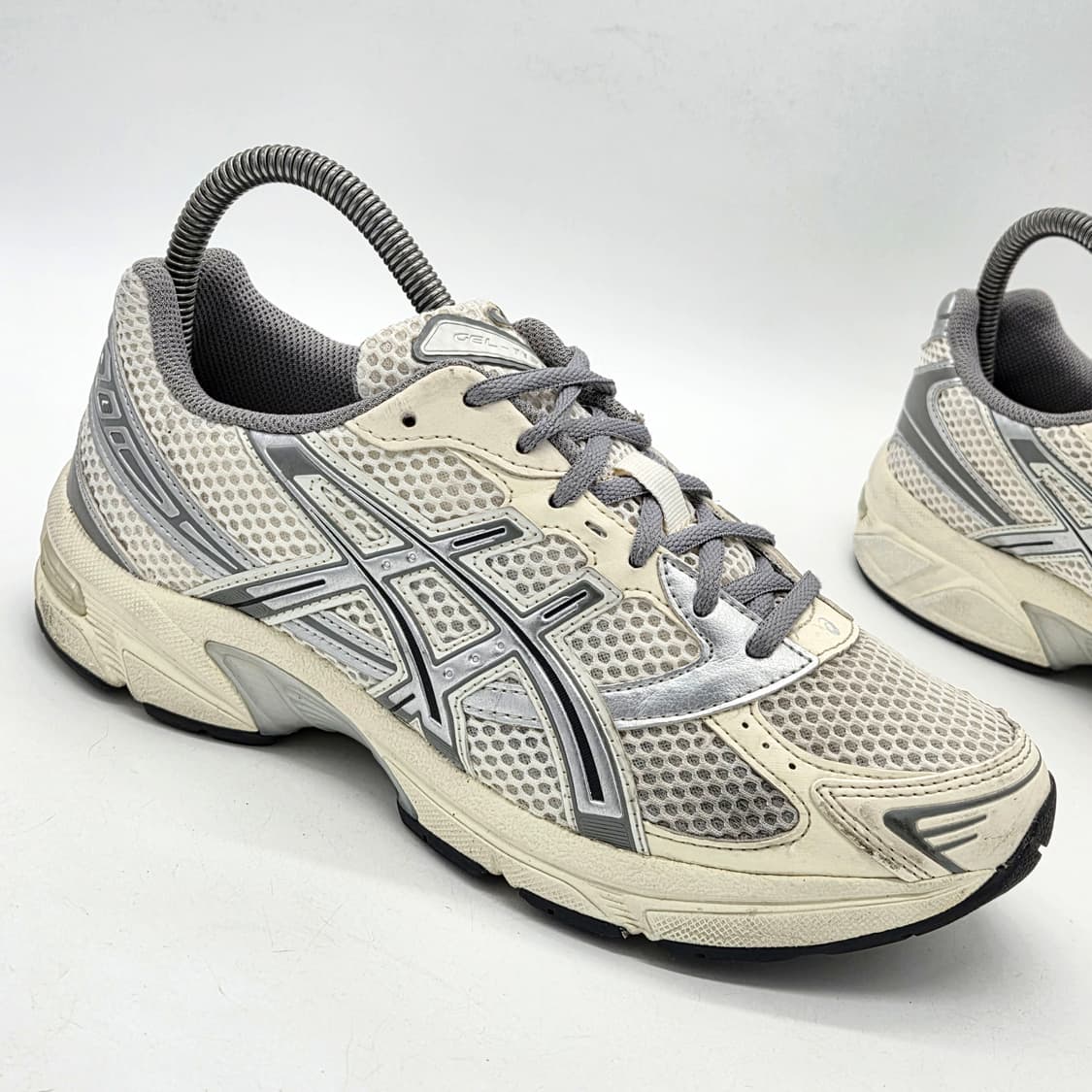 아식스 우먼스 젤 1130 크림 클레이 그레이 (250) 상품이미지5