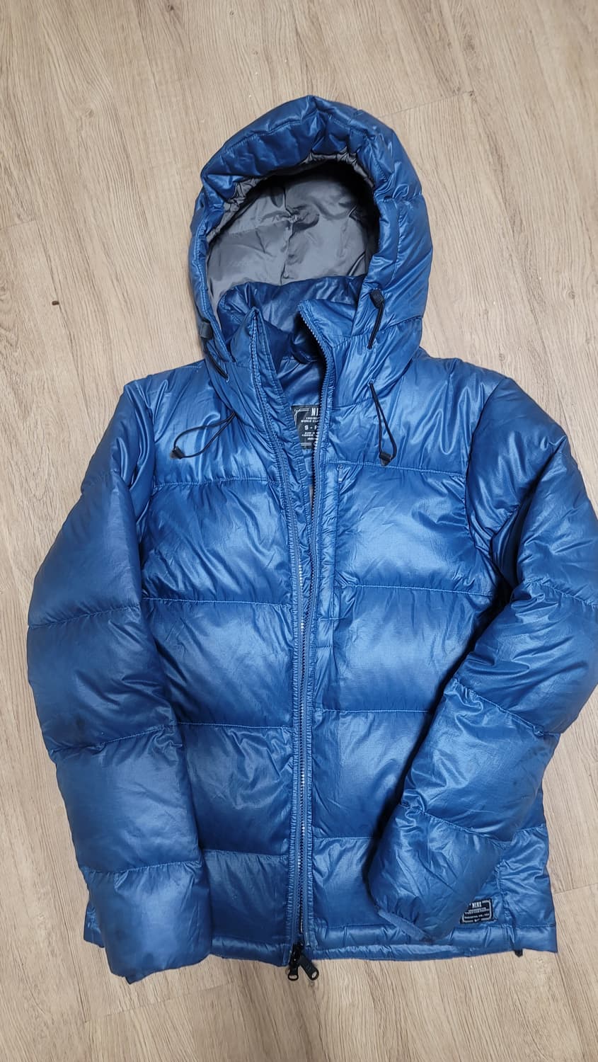 나이키 구스패딩 상품이미지1