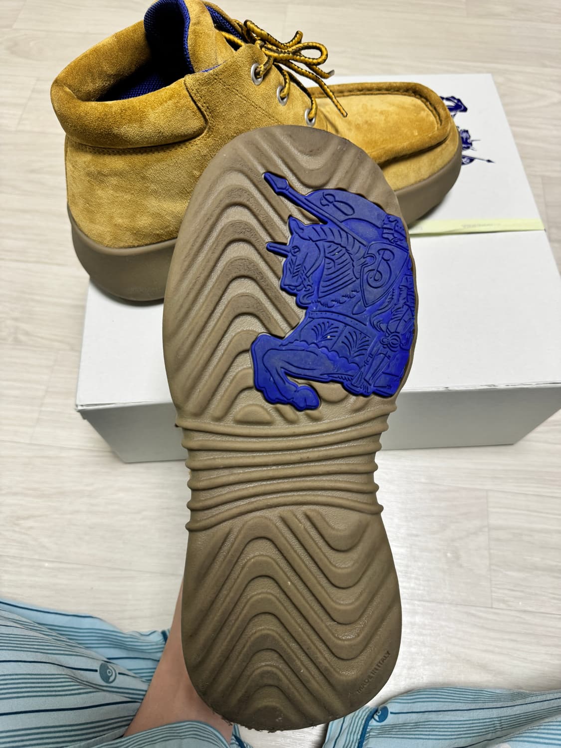 [43] 버버리 스니커즈 상품이미지4