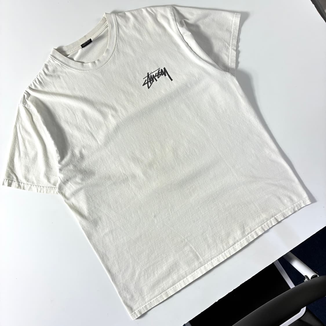 Stussy  스투시 퍼지 다이스 화이트 반팔 티셔츠  상품이미지3