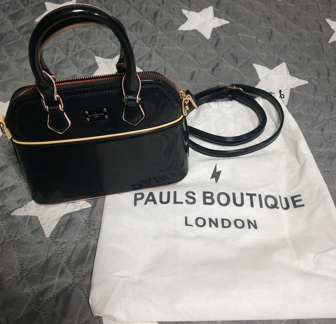 폴스부띠끄 애나멜 도트겸 크로스백 블랙 상품이미지1