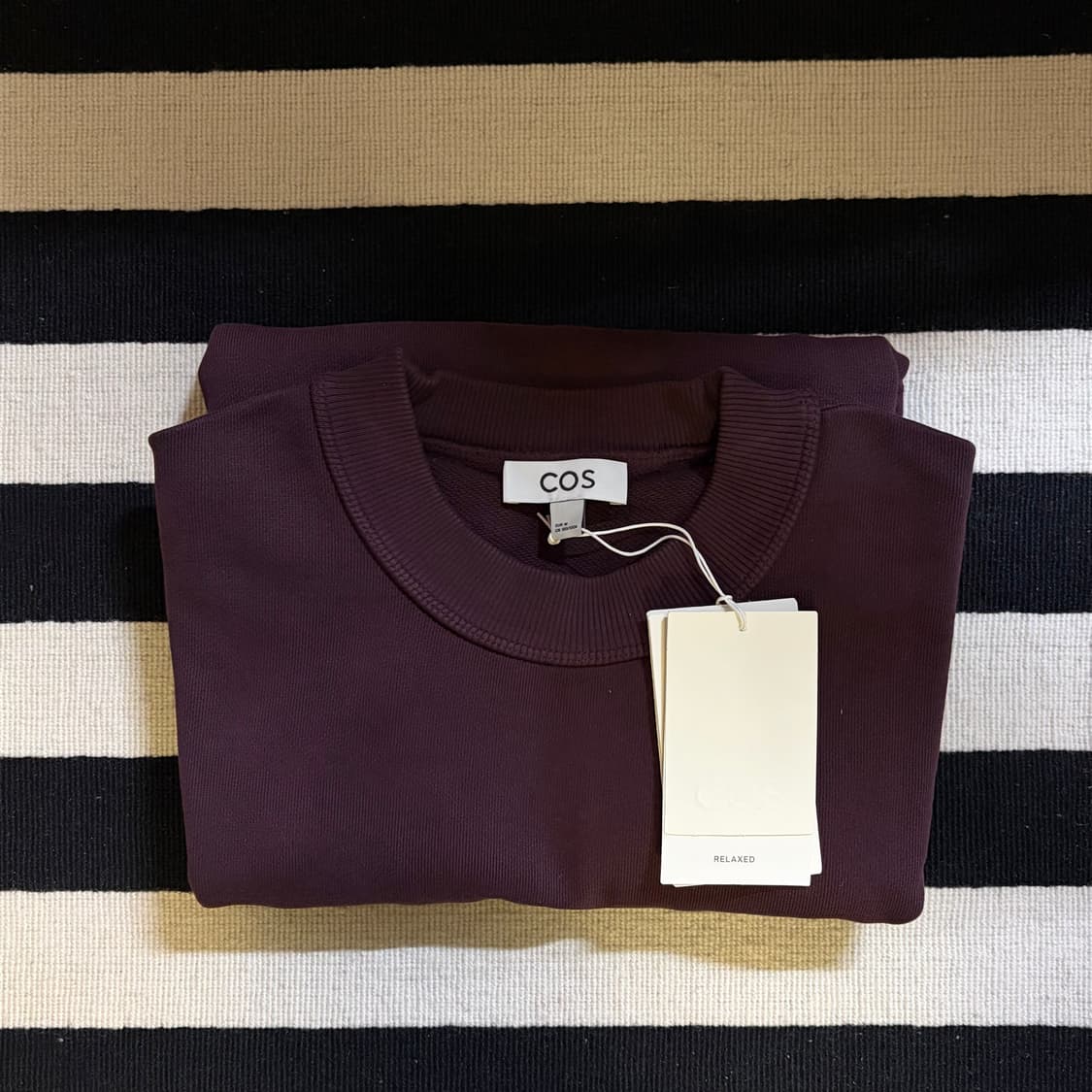 [M] COS 릴랙스드 워시드 코튼 스웻셔츠 워시드 버건디 상품이미지2