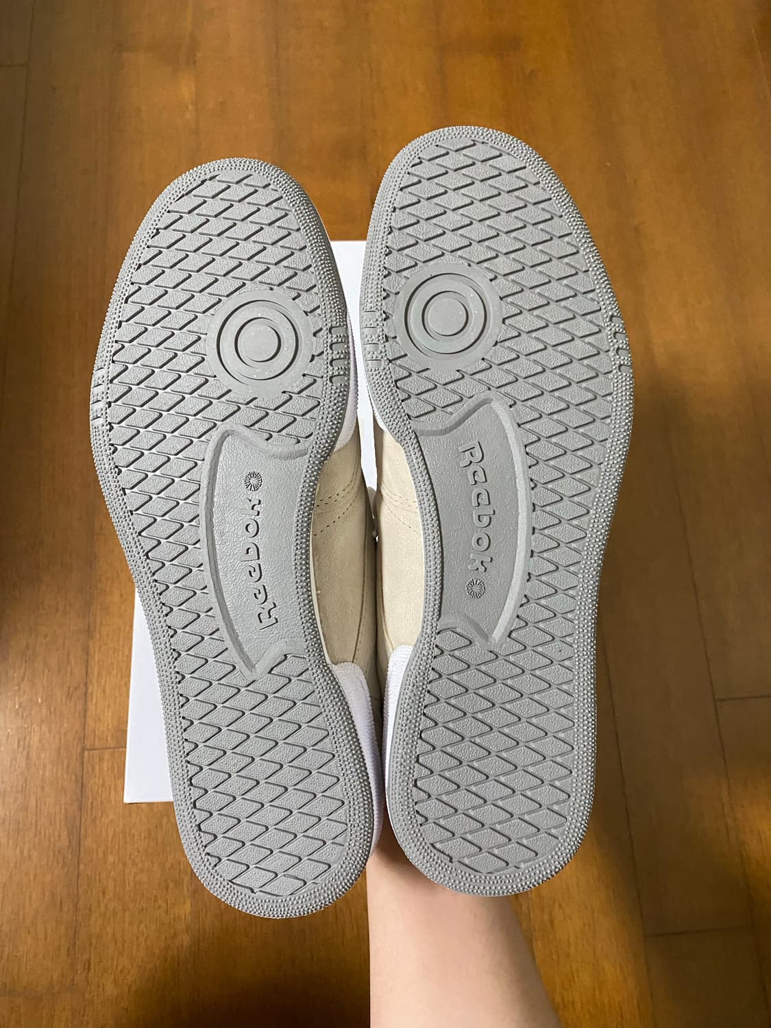 [280] 리복xJJJ자운드 클럽씨 85 스웨이드 코르크 화이트 상품이미지4