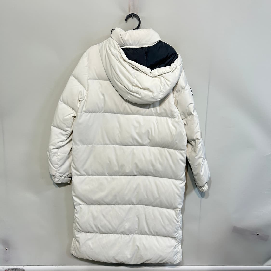 밀레 여성 화이트 롱패딩 90 상태최상 상품이미지3