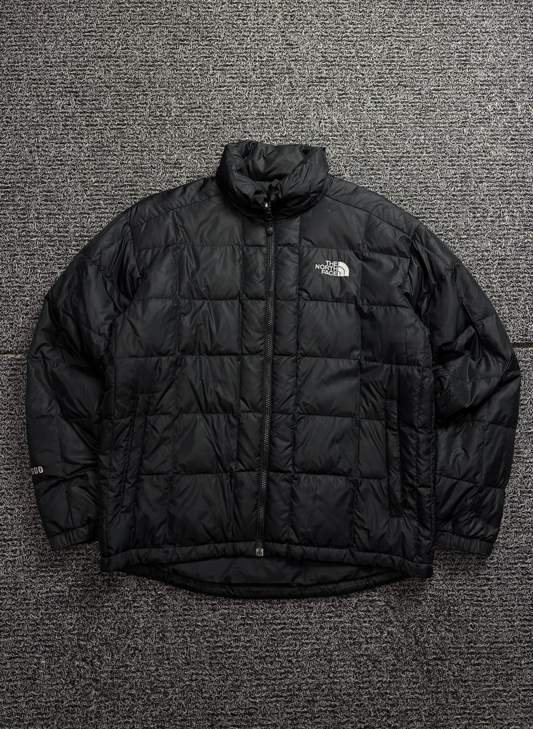 노스페이스 스퀘어 퀼팅 구스 다운 경량 패딩 1974 상품이미지2