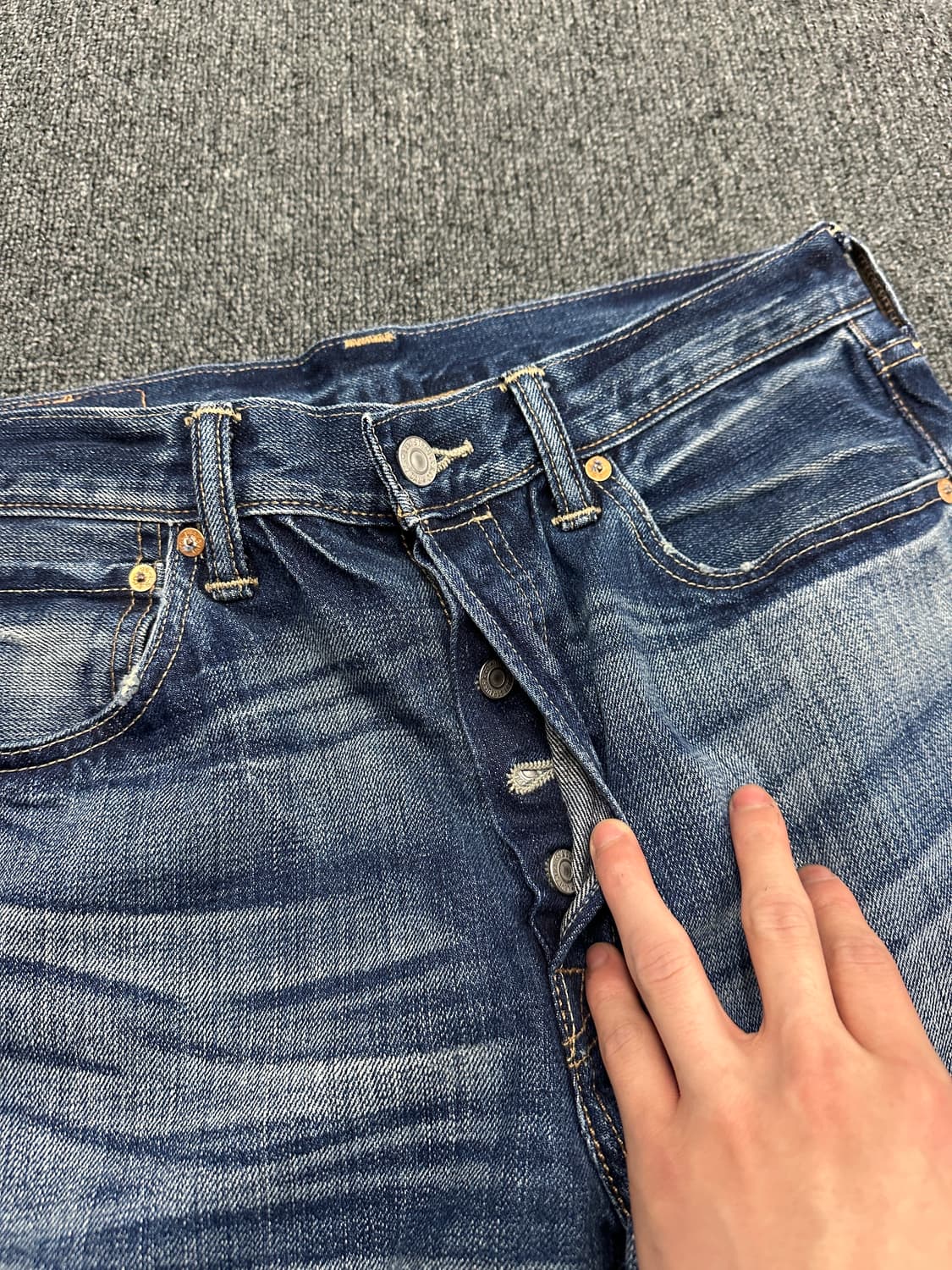 리바이스 501 빈티지 워싱 데님팬츠 슬림핏 상품이미지8