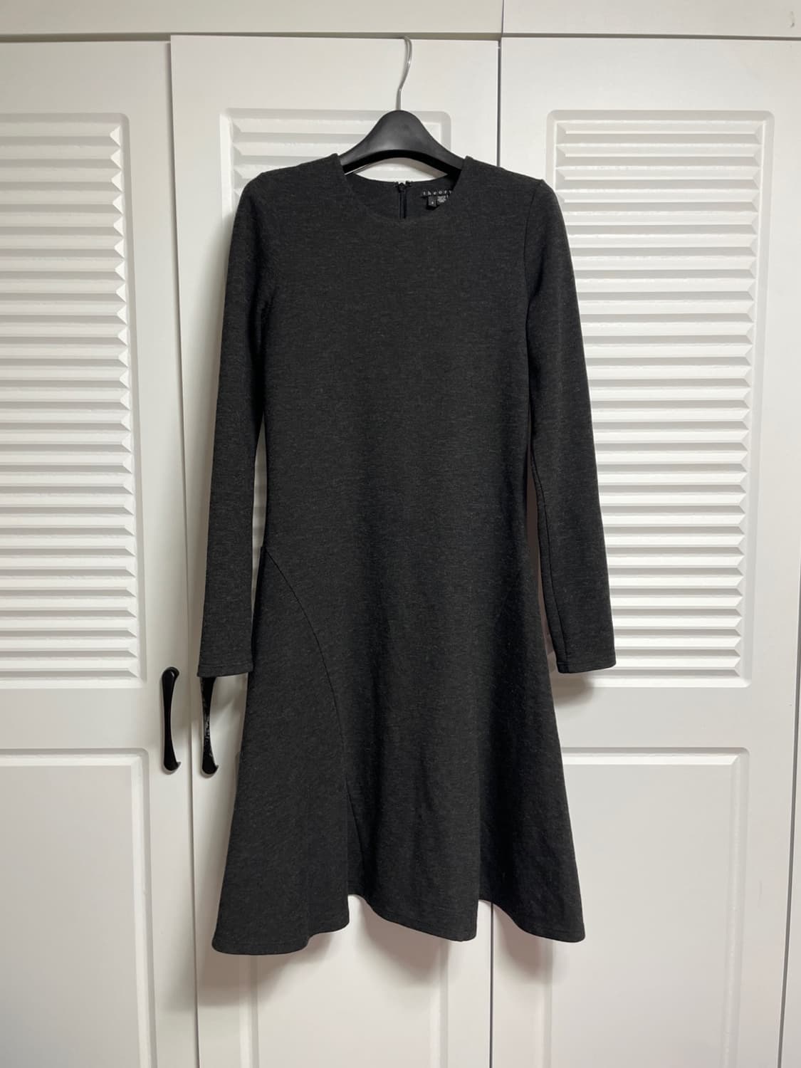 띠어리 원피스 상품이미지2