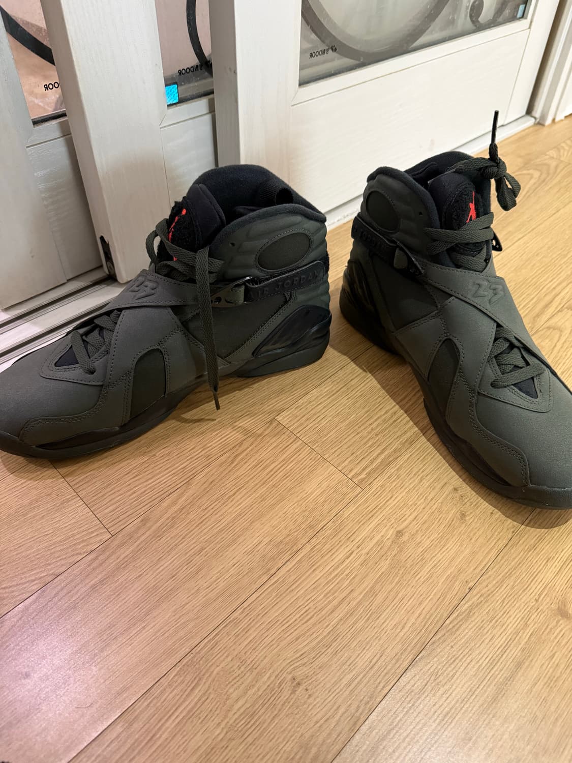 [미시착/새제품]나이키 에어 조던 8 테이크 플라이트 275mm 상품이미지3