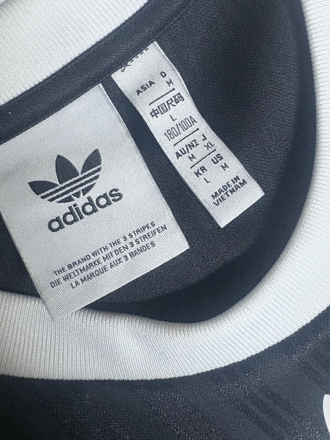 아디다스 아디컬러 반팔 티셔츠 휜검 블랙화이트 L사이즈 상품이미지3