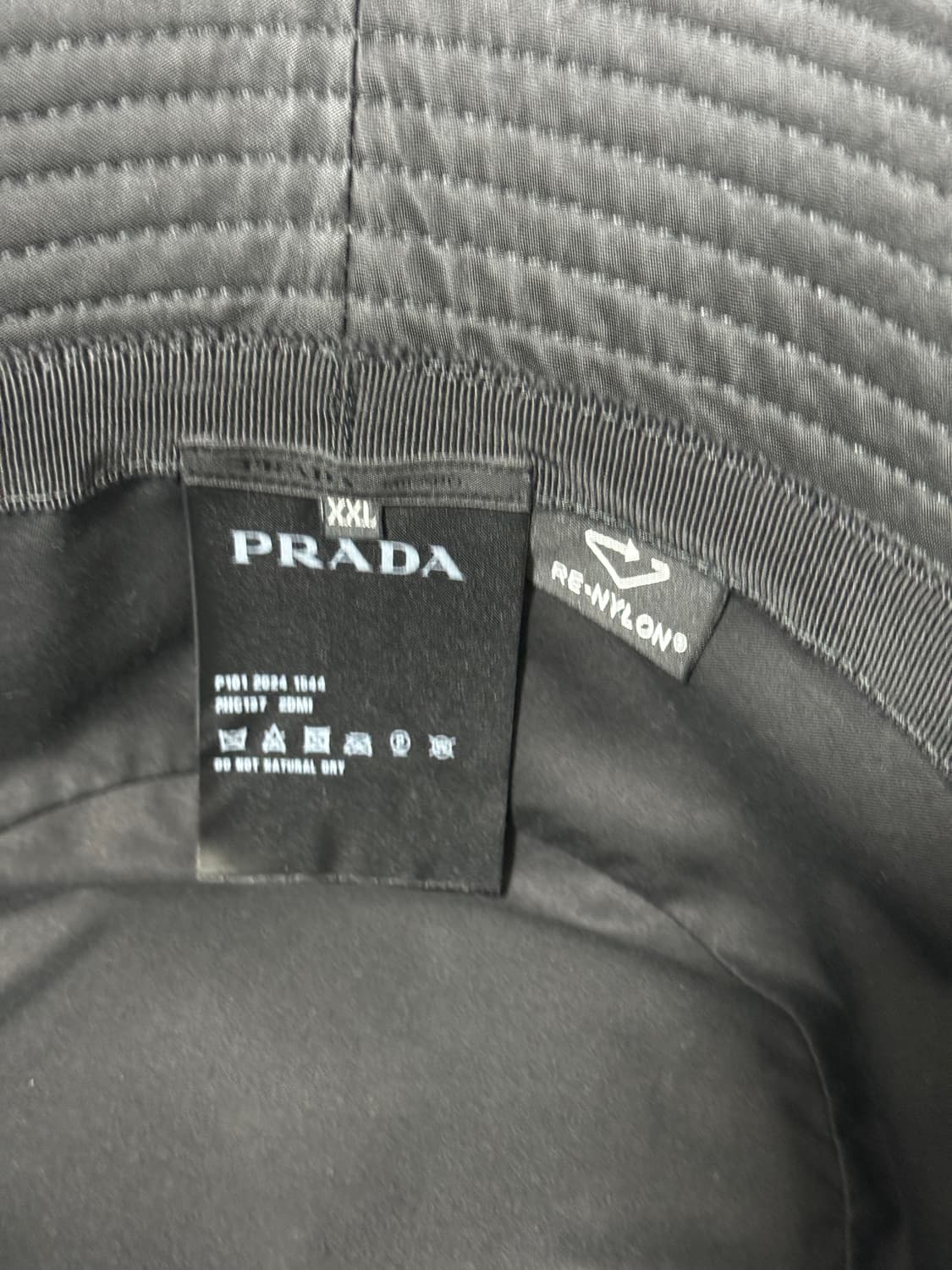 프라다 리나일론 버킷햇 XXL 상품이미지3