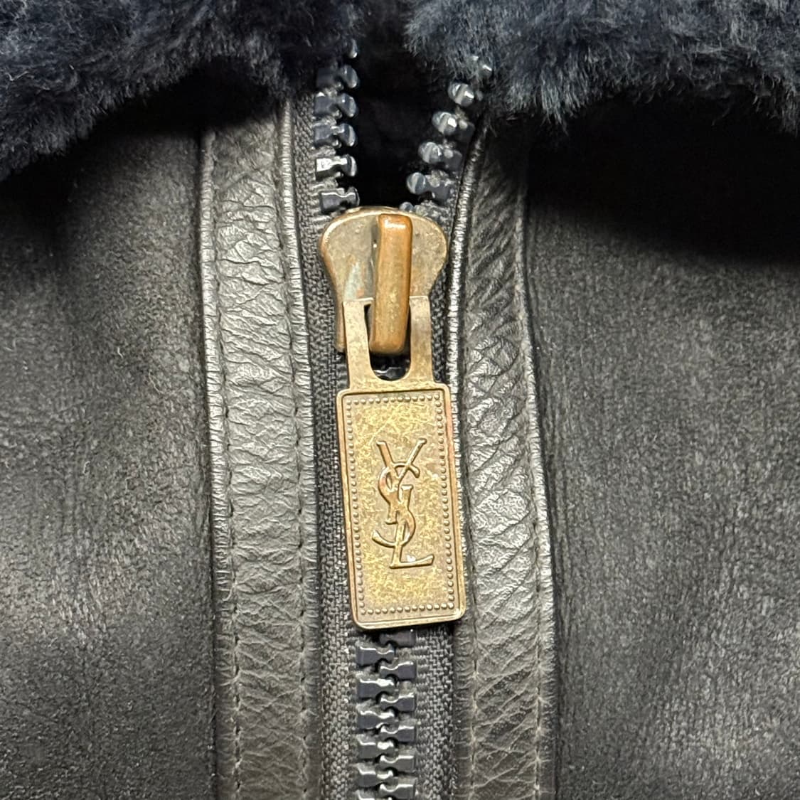 [정품/105] 입생로랑 레더 무스탕 자켓  상품이미지5