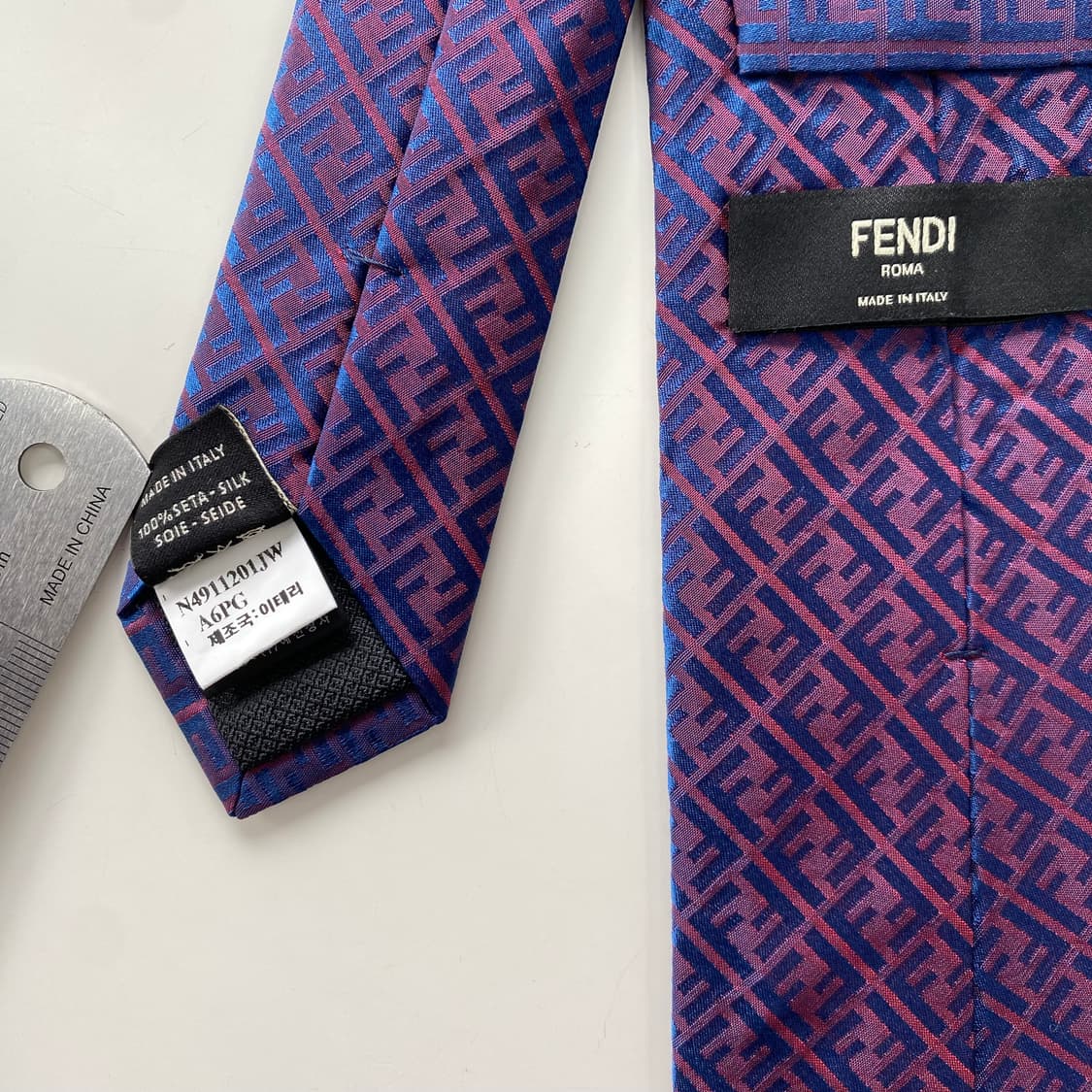 신형 펜디 (FENDI) 모노그램 명품 정품 넥타이 8.3cm 상품이미지6