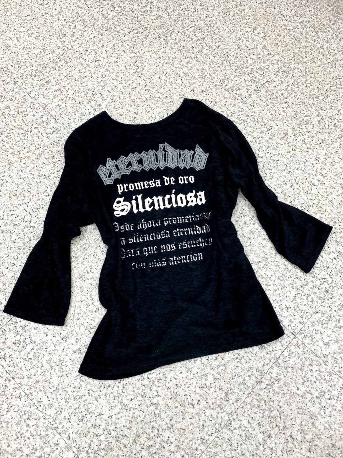 Y2K black lettering long sleeve  상품이미지4