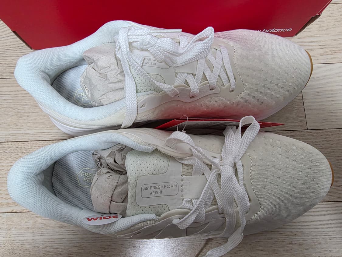 뉴발란스 Fresh Foam 아리쉬 운동화 아이보리 상품이미지2