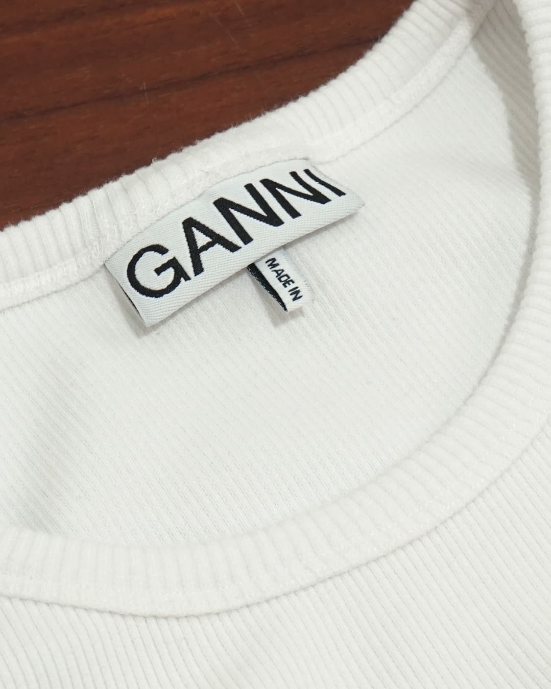 GANNI 가니 립 하트 슬리브리스 티셔츠 상품이미지7
