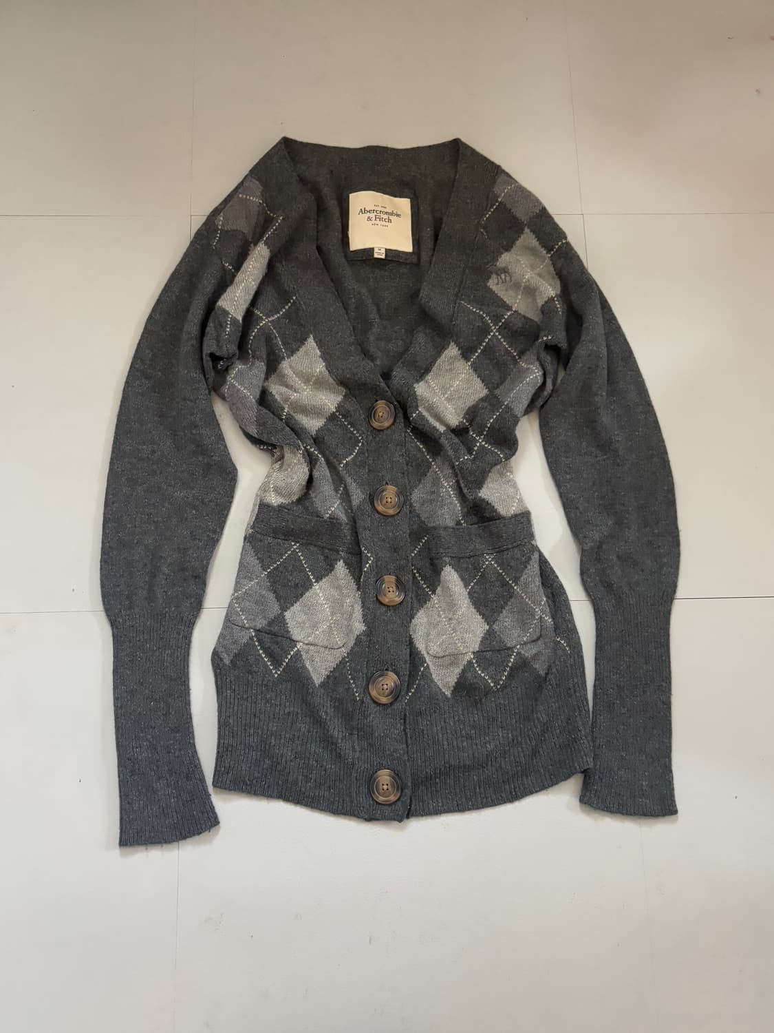 • Abercrombie Gray Argyle Pattern Cardig 상품이미지1