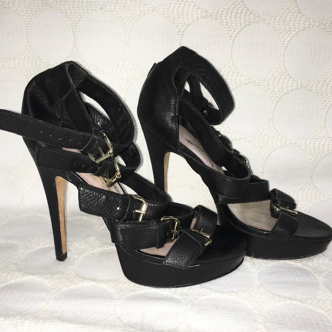 비비안 웨스트우드 레이스업 레더 펌프스 힐 상품이미지5