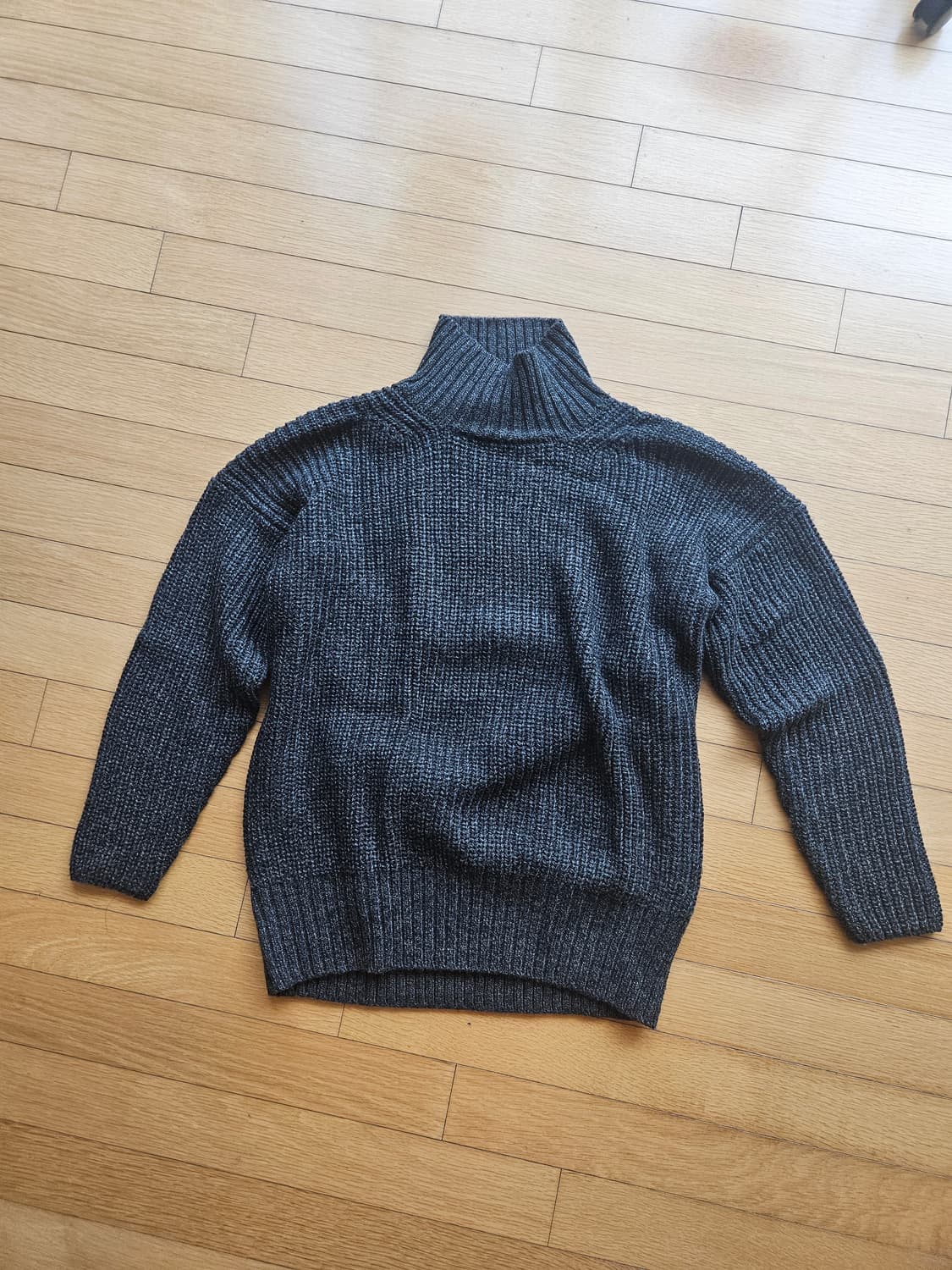 Sulvam 오픈백 니트 L 상품이미지2