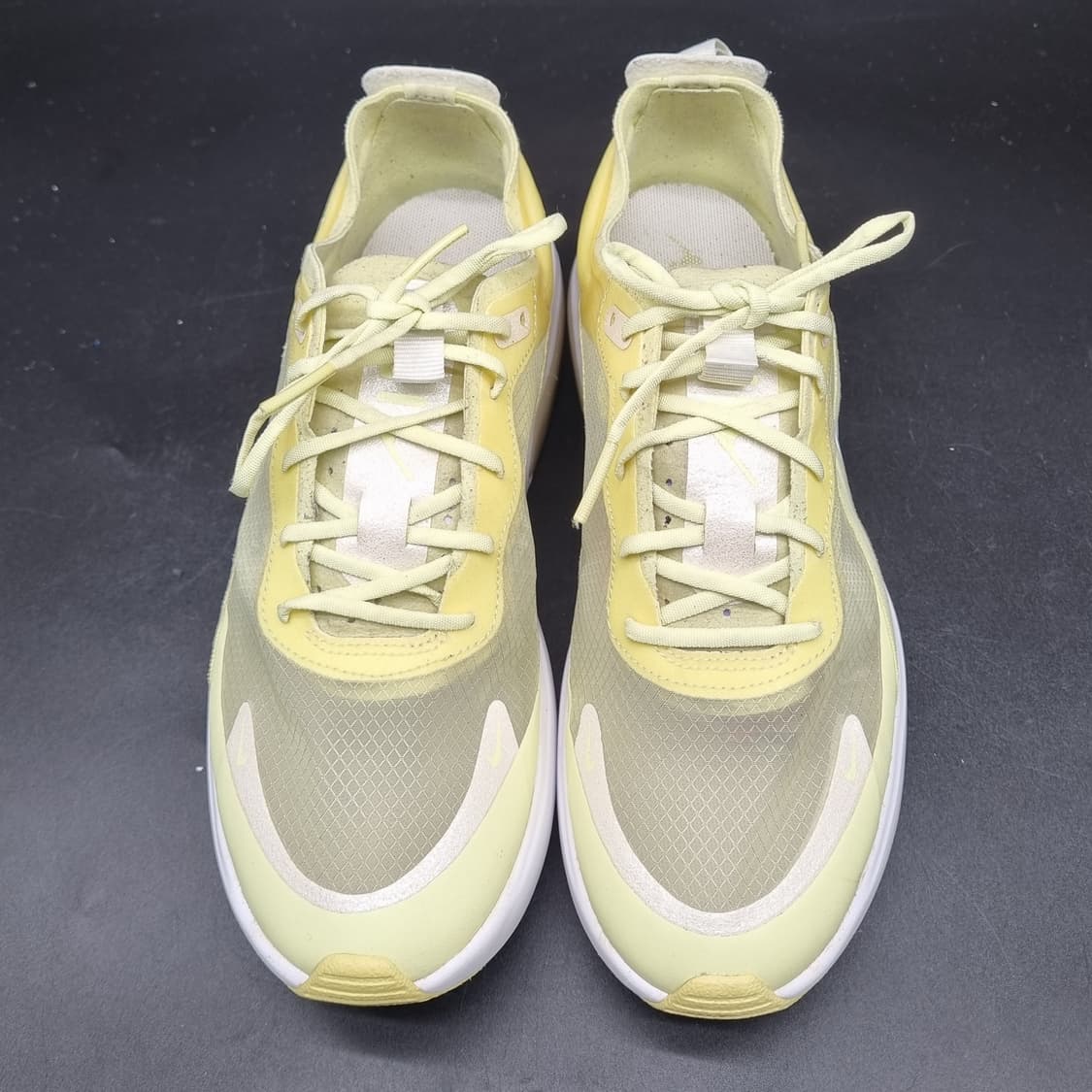 나이키 에어맥스 다이아SE 여성운동화240 상품이미지2