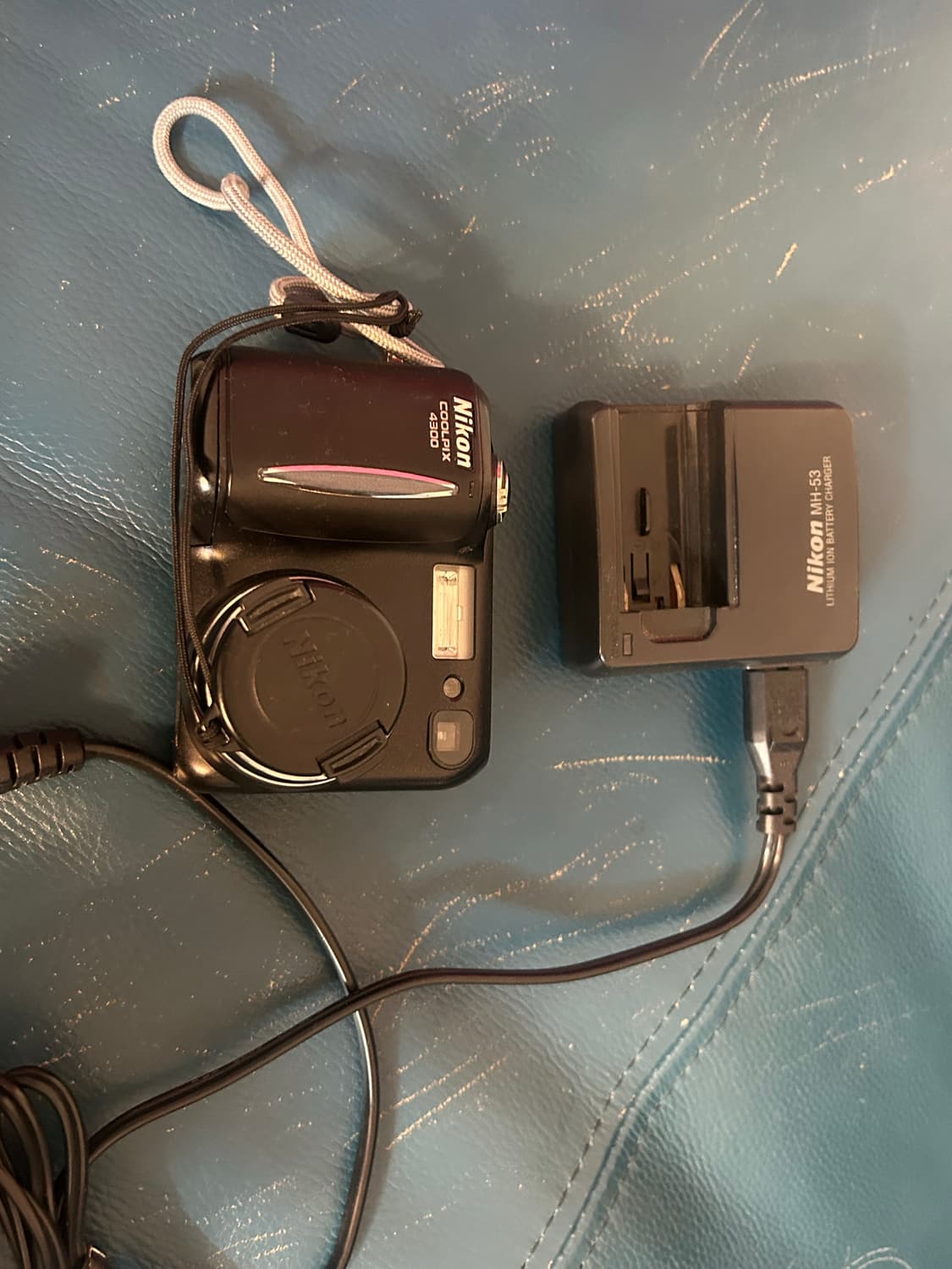 사진0/ 니콘 쿨픽스 4300 상품이미지4