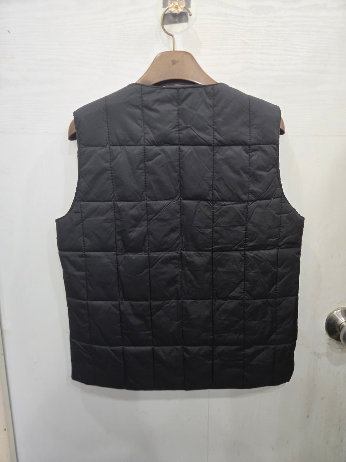 95,M택있는새상품) 버버리힐스 폴로 오리털 경량 조끼 !정가118000 상품이미지3