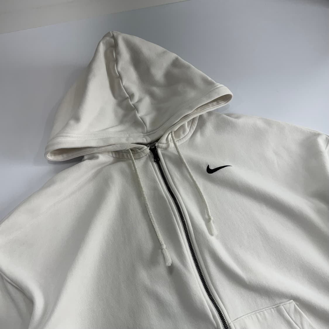 Nike 나이키 스몰로고 화이트 후드집업 상품이미지4