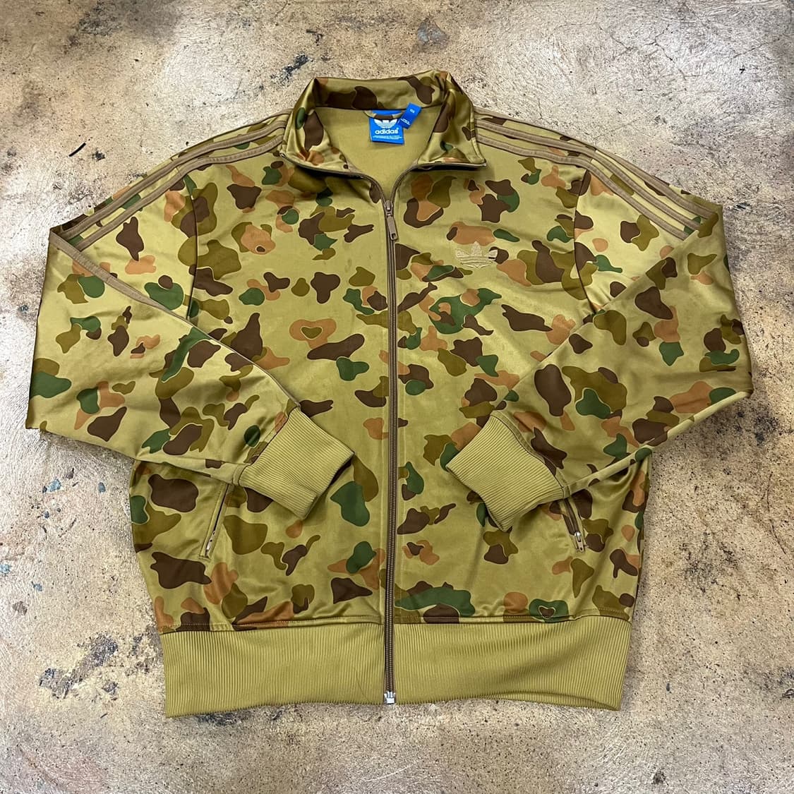 아디다스 카모 밀리터리 황계 브라운 져지 트랙탑 105 상품이미지2