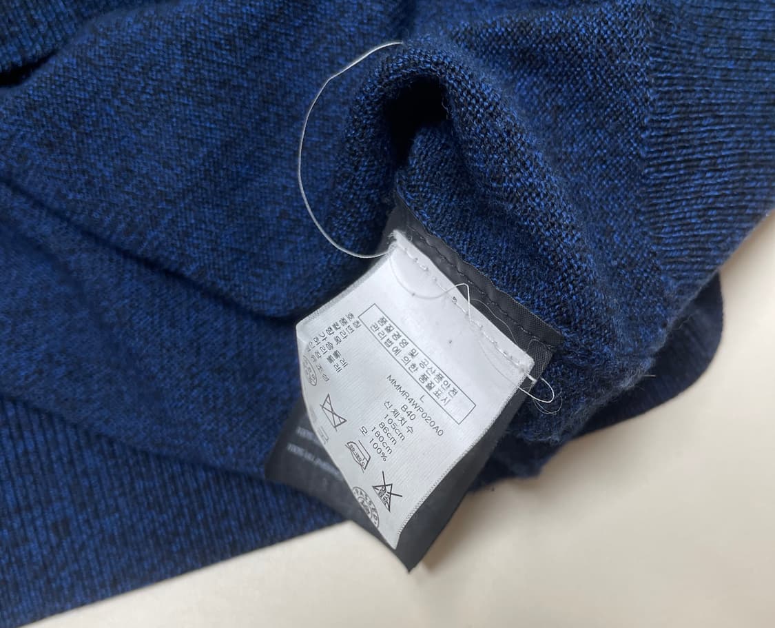 클럽 모나코 모100% 네이비 라운드넥 니트 L 상품이미지4