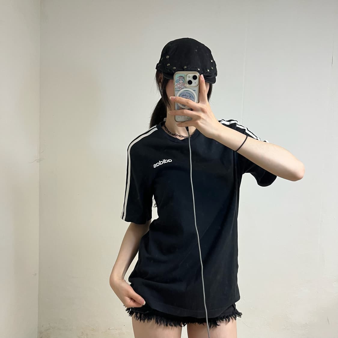 Adidas Black T-Shirt 상품이미지1