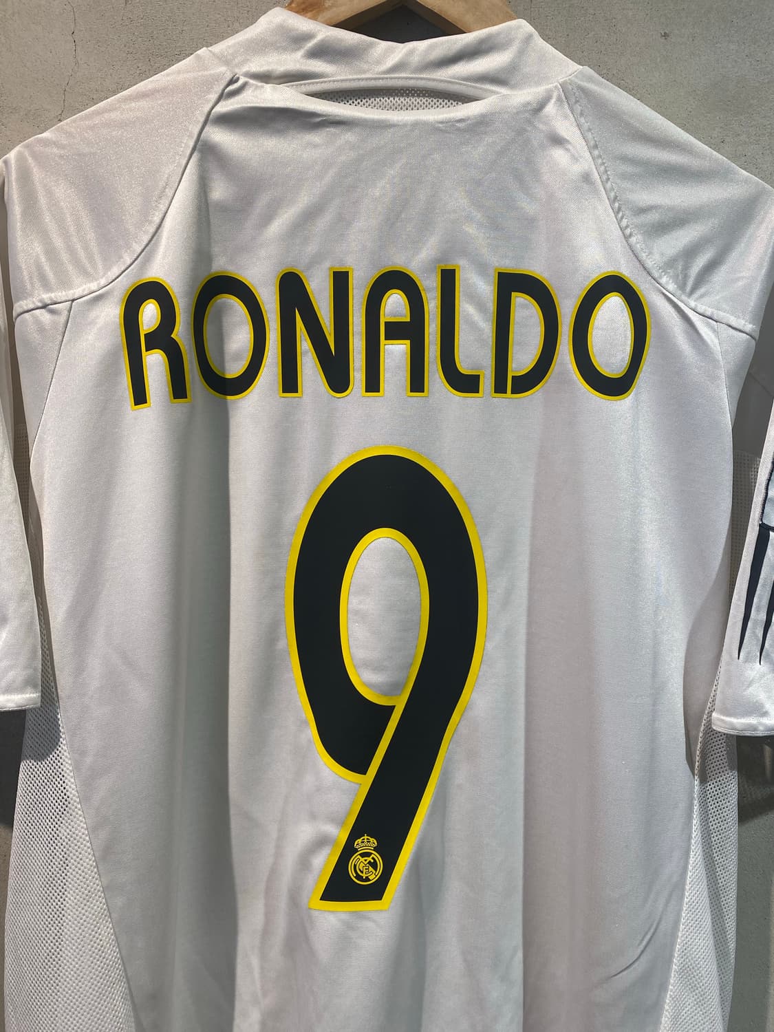 04-05 레알마드리드 호나우두 홈 유니폼 (어센틱) 상품이미지8