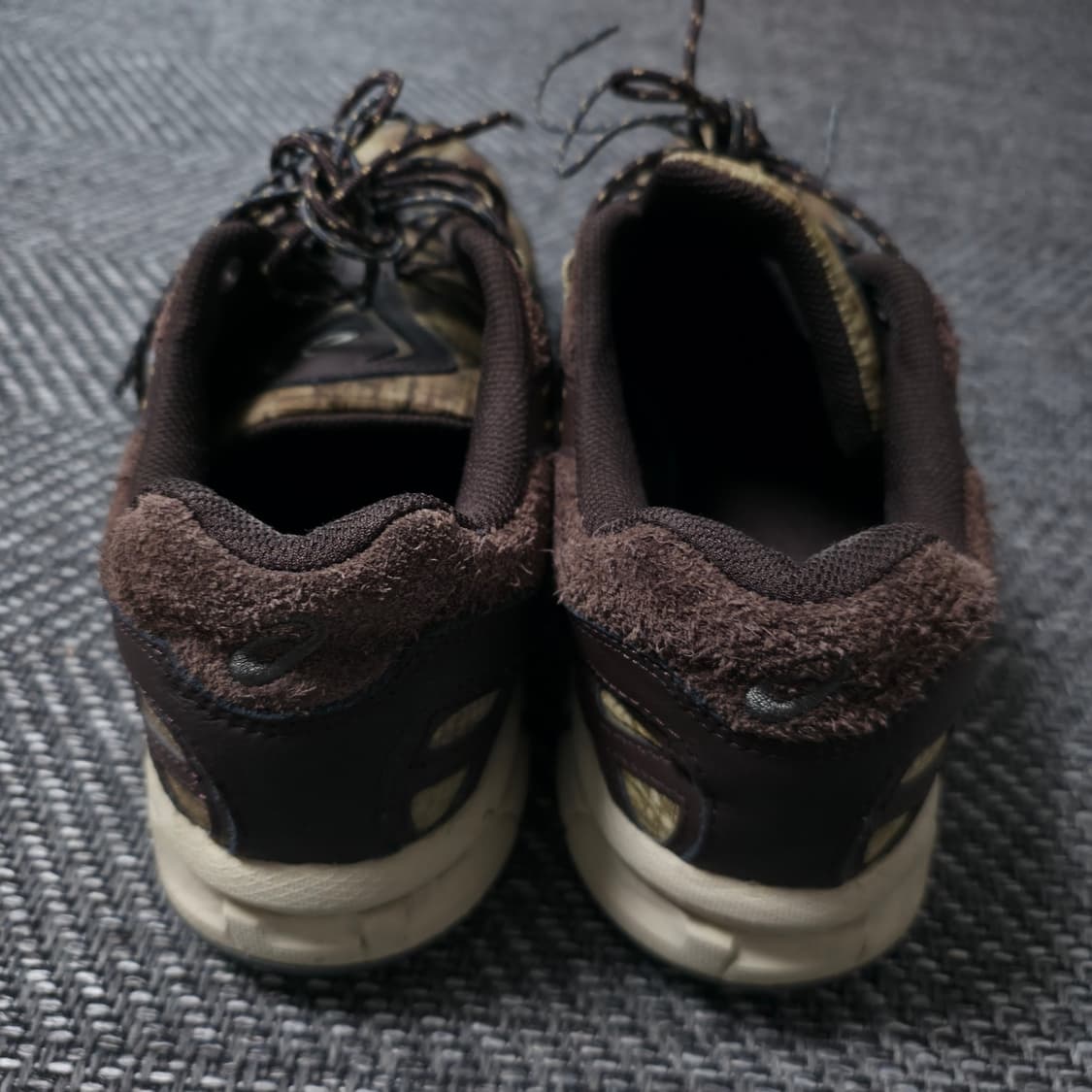 280 아식스 젤소노마 15-50 운동화 상품이미지8