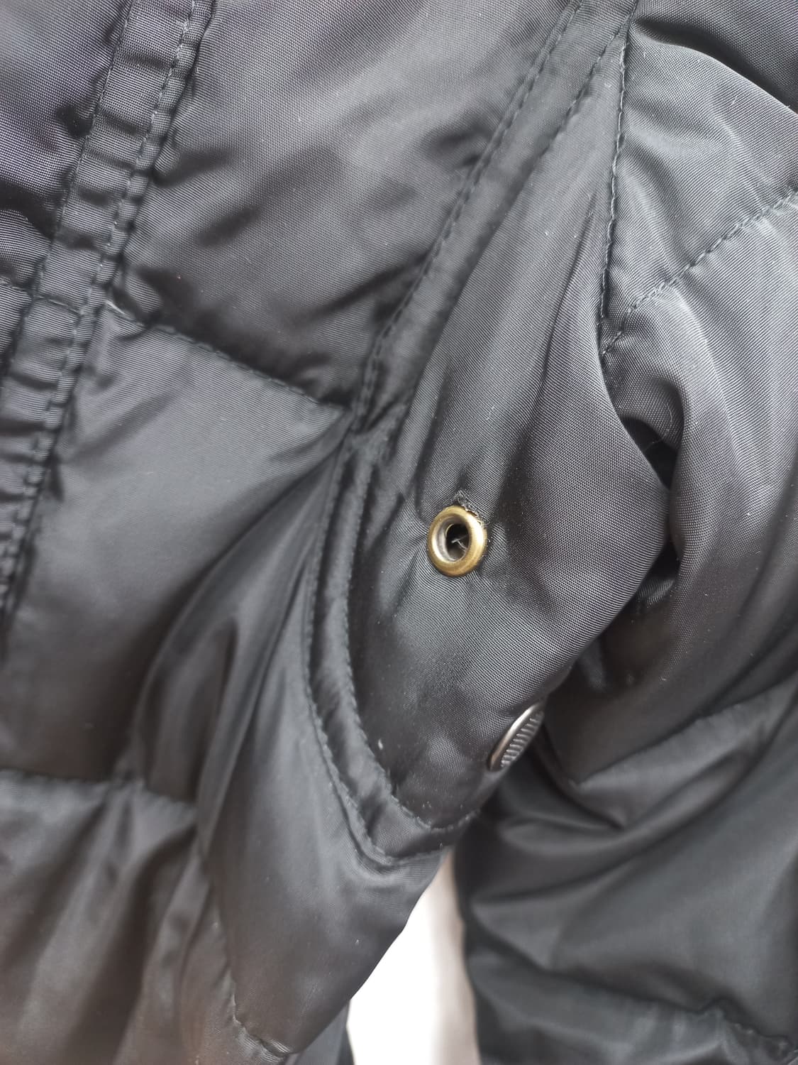 버버리 브릿 롱패딩 블랙 정품 (여 90 ) 상품이미지1