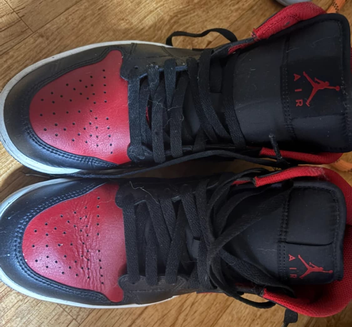 나이키에어조던 1미드 블랙/레드 슬램덩크 강백호 새상품 상품이미지3